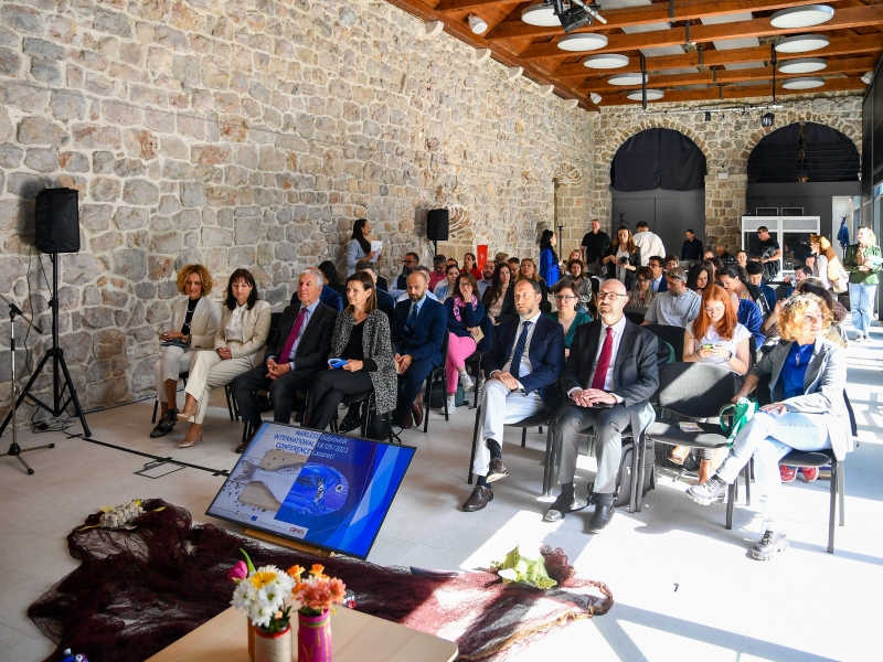 KONFERENCE MARLESS